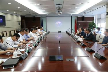 王民浩会见新加坡盛裕集团客人