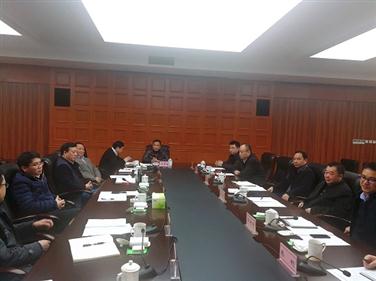 汤明拜会江津区委副书记、区长谭庆