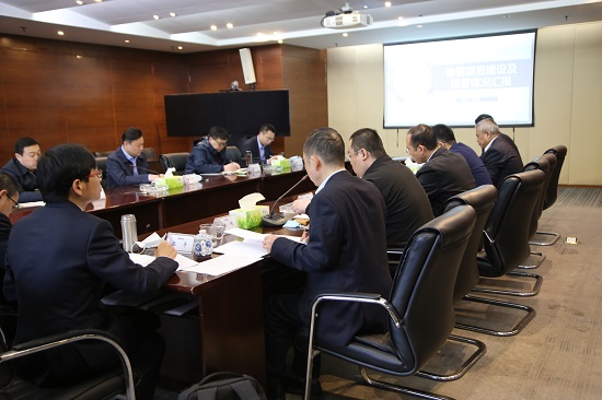 章立峰出席西部企业渝蓉产品专题会