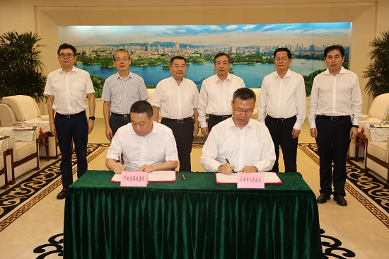 汤明拜访山东省委常委、济南市委书记孙立成并见证签约