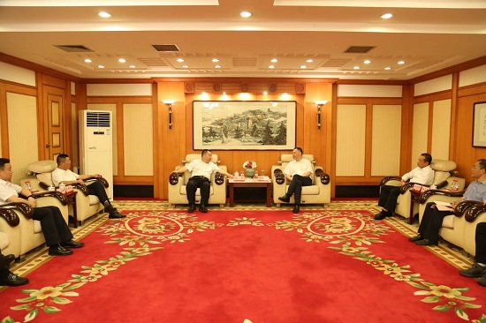 汤明拜会衡阳市委书记郑建新