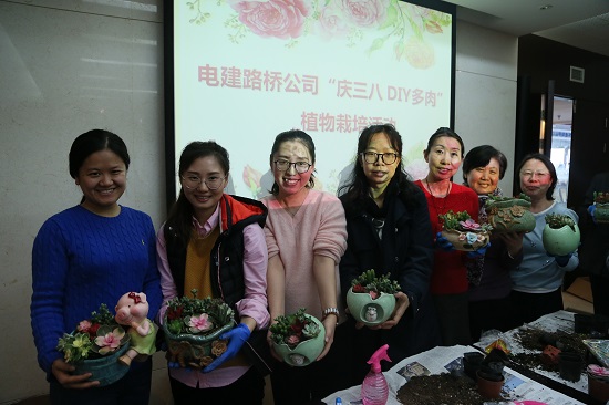 CK9T3553.JPG CK9T3553.JPG