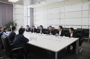 电建集团（股份）企业董事长晏志勇在川会见成都兴城投资集团董事长任志能一行
